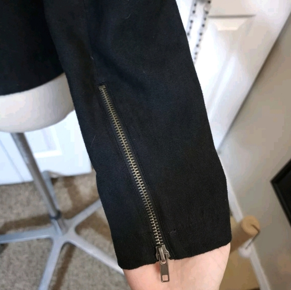 NWT Rampage Black Asymmetrical Zip Faux Micro Suede Long Sleeve Jacket - Picture 7 of 16